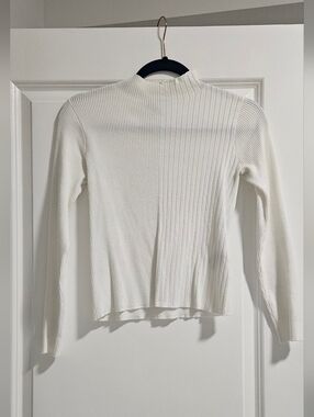 Slim Ribbed Mock Neck Long-Sleeve Top in White